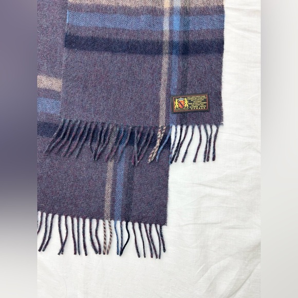 Vintage V. Fraas German Plaid Lambswool Scarf - Picture 4 of 10